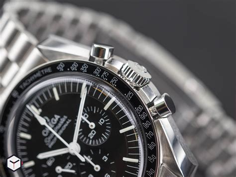 omega speedmaster professional reviews.